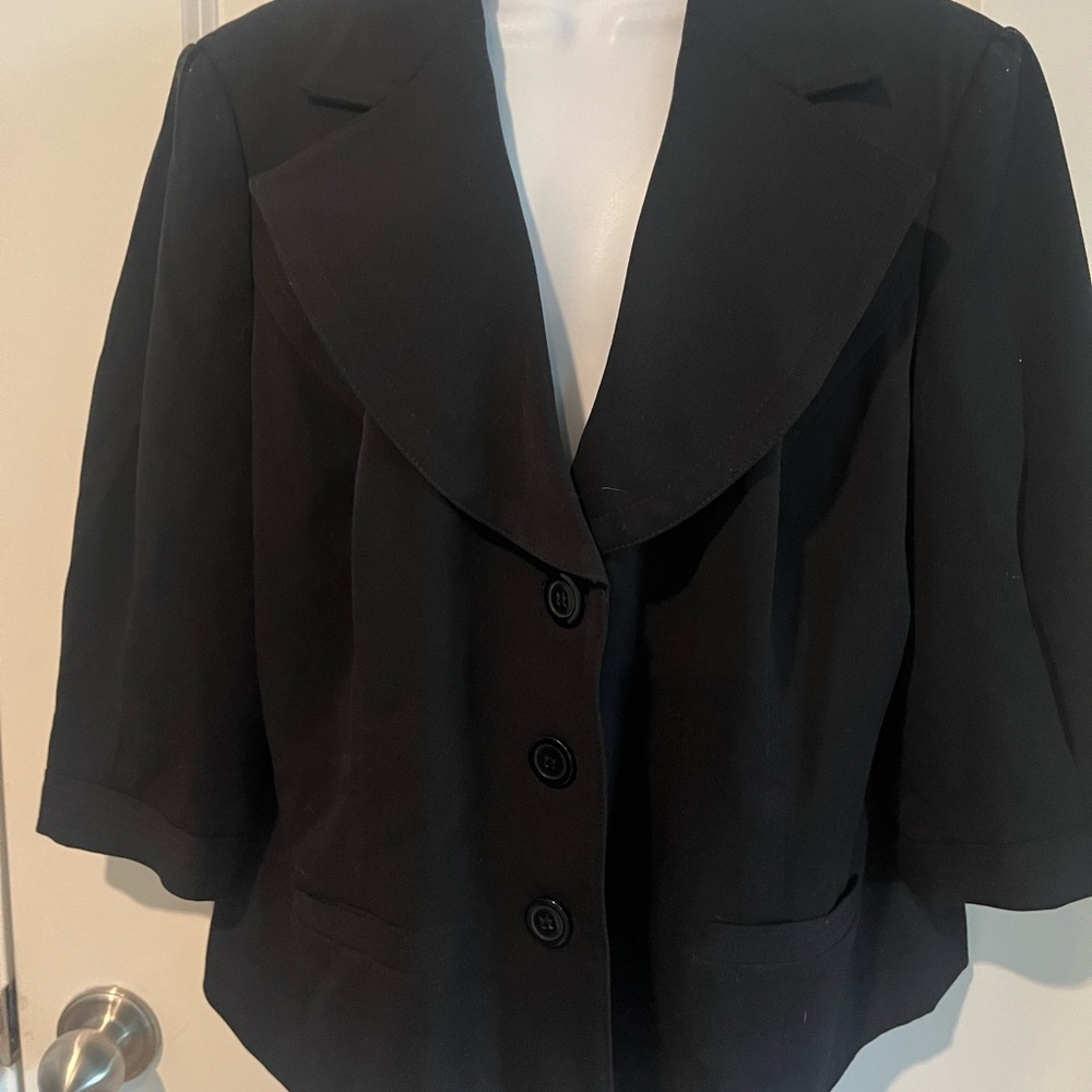 Lane Bryant Black Short-Sleeve Notch-Lapel Blazer Jacket